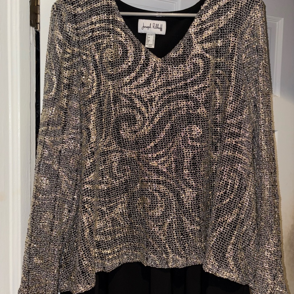 Joseph Ribkoff Black and Silver Swirl Top